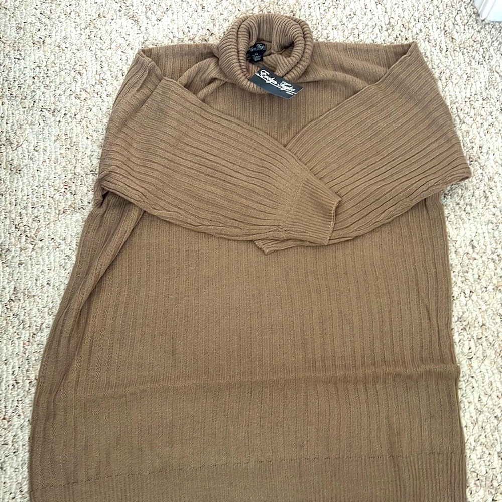 Size 2X Tan Sweater NWT